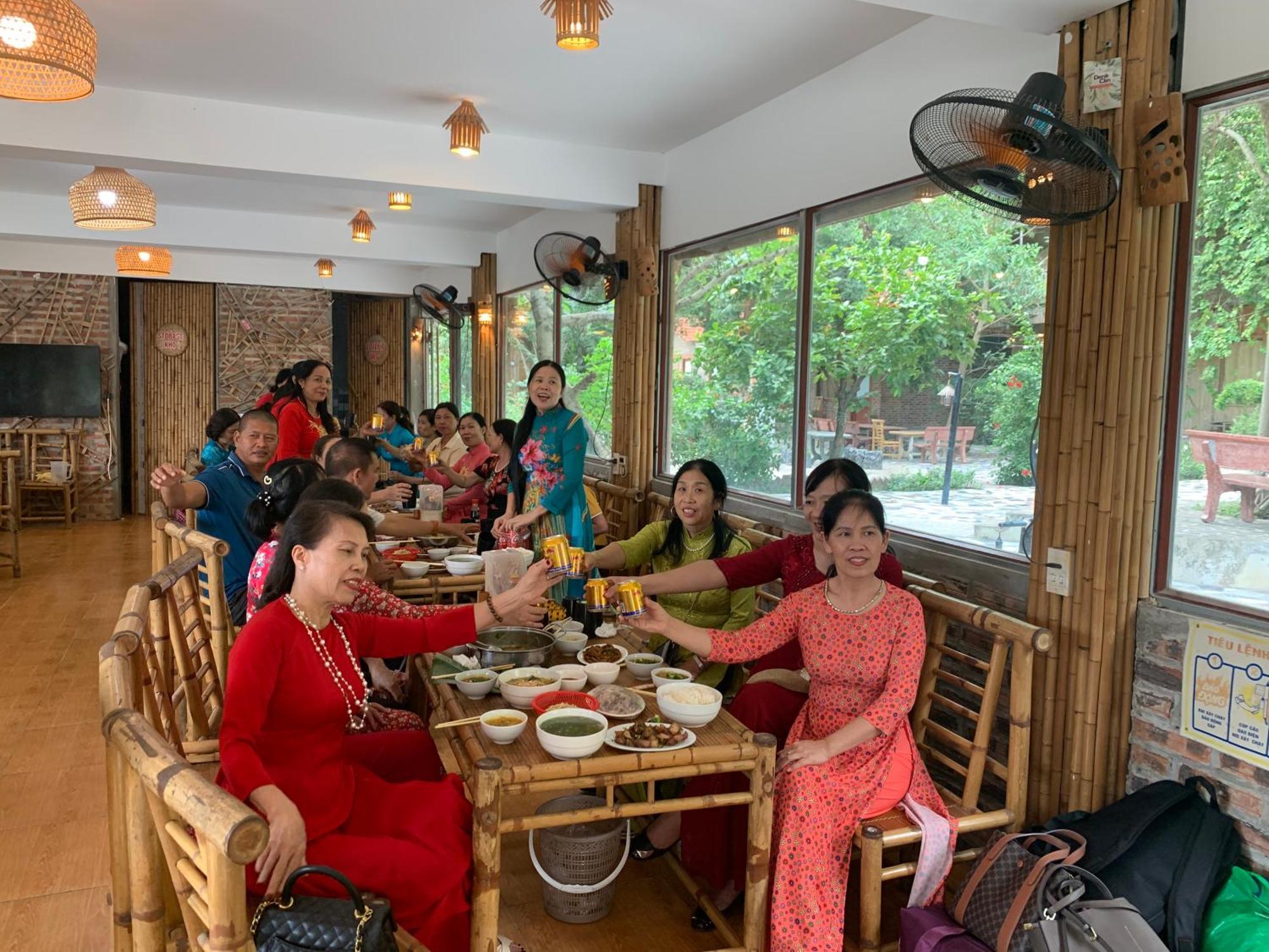 Hotel Trang An Lim Garden à Xuan Son Extérieur photo